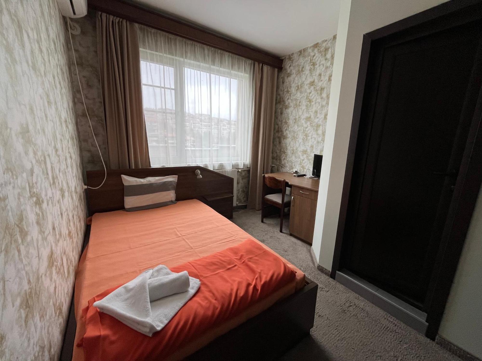 Park Hotel Ivailo Veliko Tárnovo Habitación foto