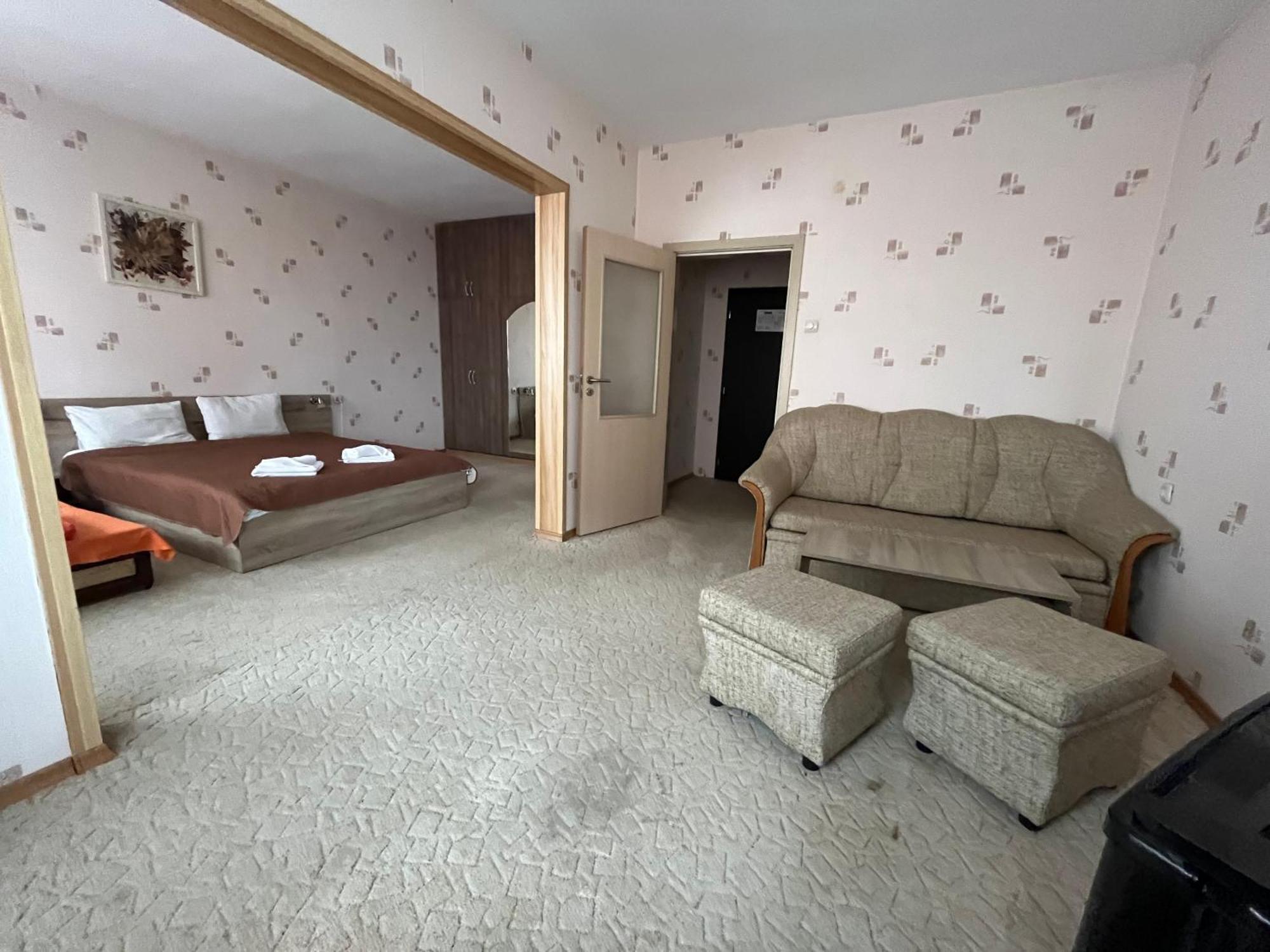 Park Hotel Ivailo Veliko Tárnovo Habitación foto